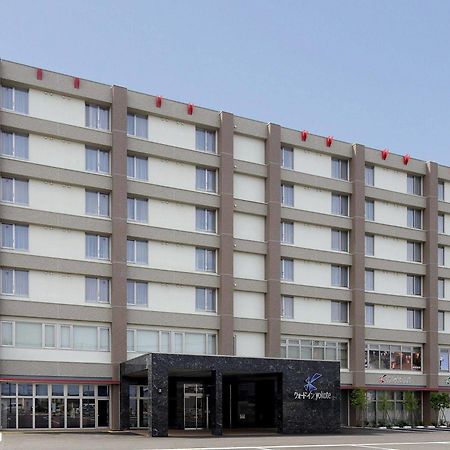 Quad Inn Йокоте Екстериор снимка