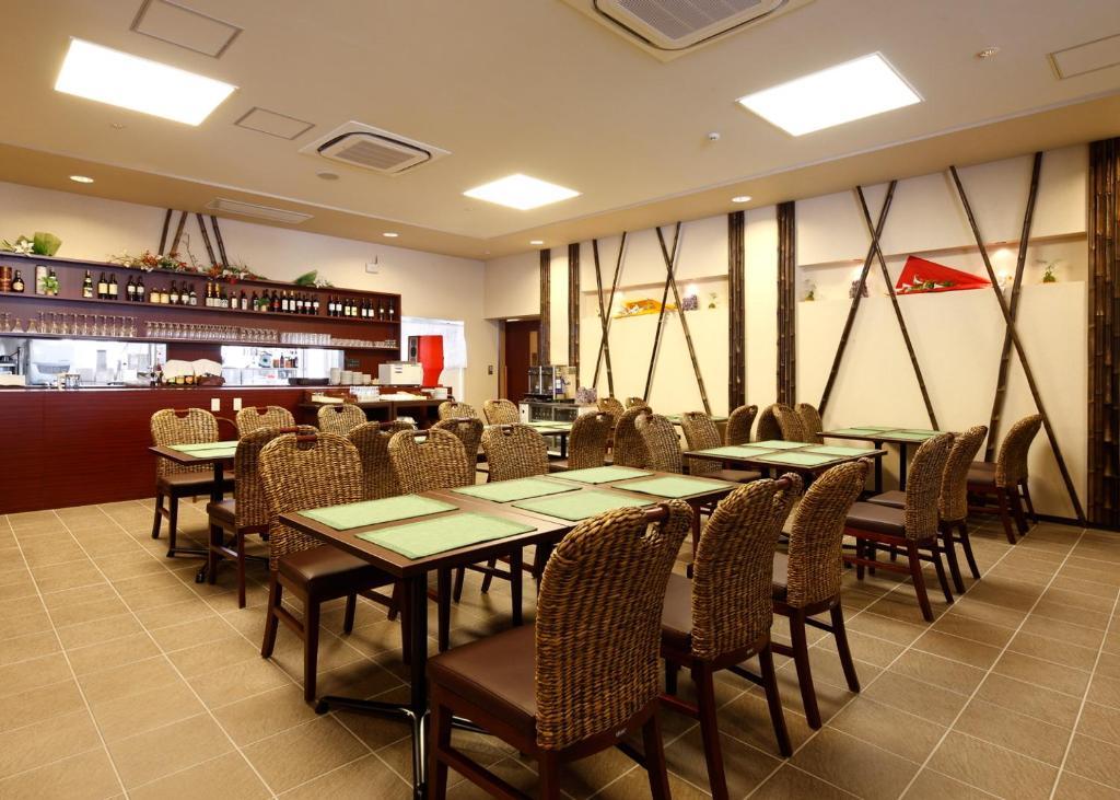Quad Inn Йокоте Екстериор снимка