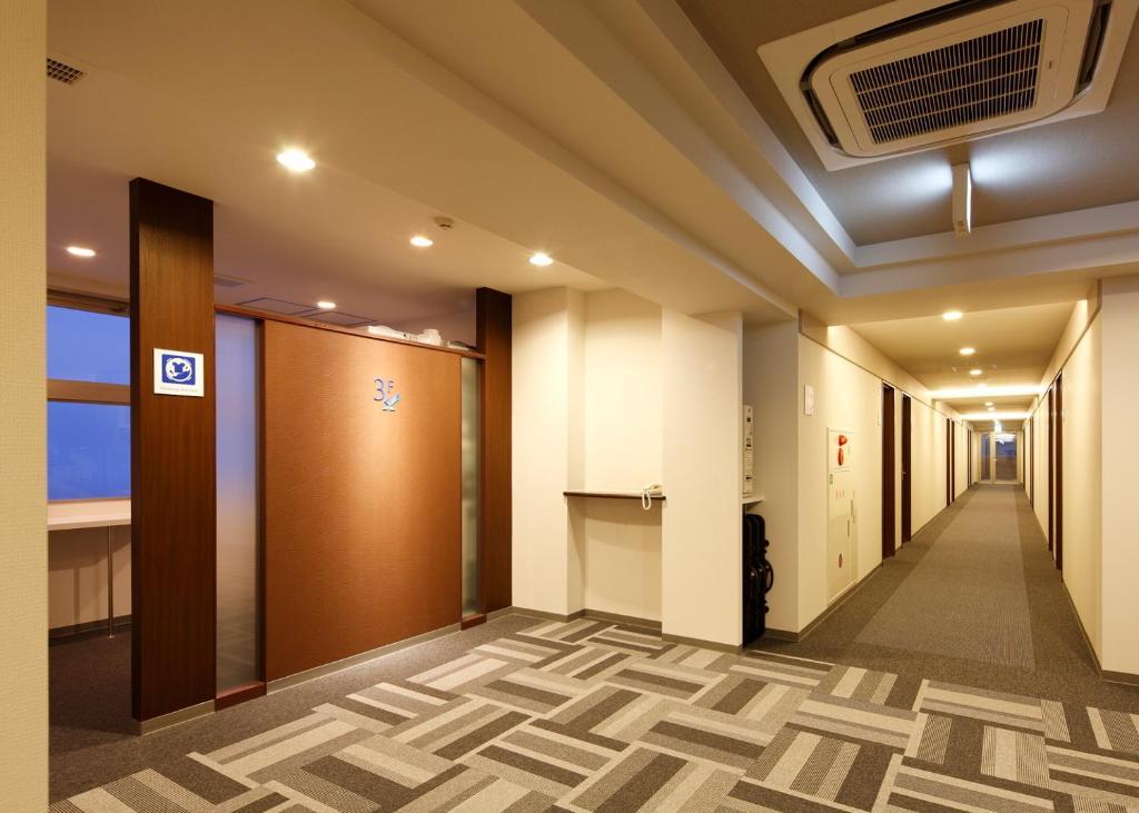 Quad Inn Йокоте Екстериор снимка