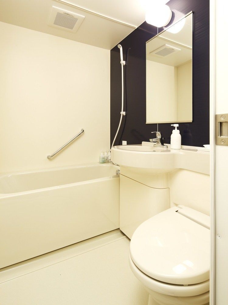 Quad Inn Йокоте Екстериор снимка